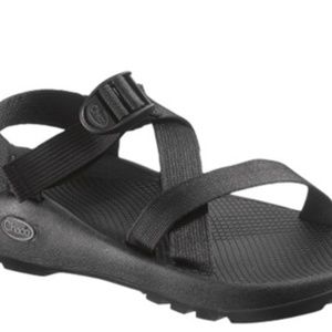 Black Chacos